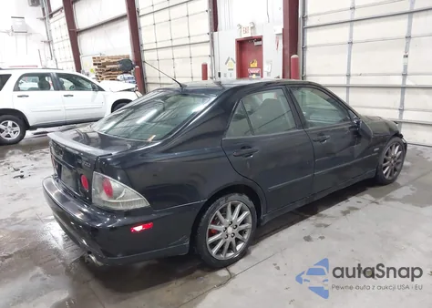 2004 Lexus Is 300 z USA, uszkodzony, nr VIN JTHBD192540089334